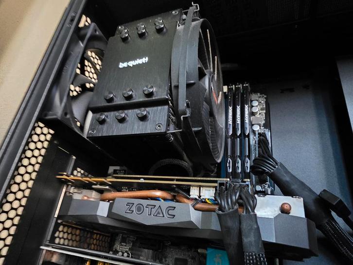 Moederbord Z97, i7 4790K, GTX1070Ti, 24Gb ram, Computers en Software, Desktop Pc's, Gebruikt, 4 Ghz of meer, Met videokaart, Ophalen