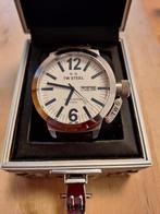 Montre pour homme "TW STEEL", Handtassen en Accessoires, Overige merken, Zakhorloge, Leer, Staal