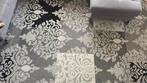 2 Grijs, wit & zwart gekleurde tapijten., Ophalen, Gebruikt, 200 cm of meer, 200 cm of meer