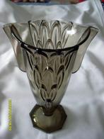 Art deco czech republican vase 1930's model 19085 amber Stol, Ophalen