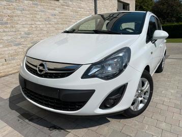 Opel corsa 1.2i airco 2014 135mkm carnet très propre euro 5B