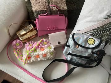 Lot sacs petite fille beschikbaar voor biedingen