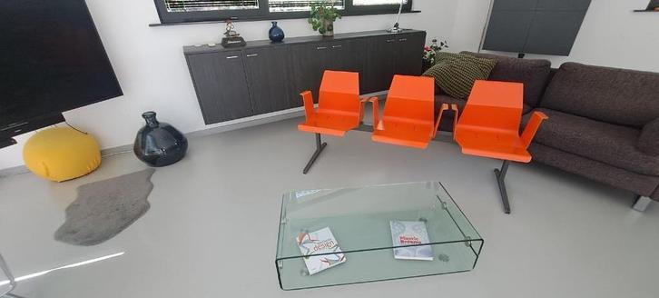 Luchthaven bank Zaventem ’50-’60, Antiek en Kunst, Antiek | Meubels | Stoelen en Sofa's, Ophalen