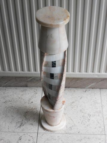 Console en marbre., Enlèvement