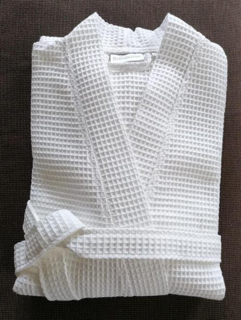 Gebrokenwit badjas met ceintuur van Bellissimo, one size. NI, Kleding | Dames, Pyjama's, Nieuw, Ophalen of Verzenden