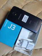 Samsung j3 comme neuf avec boîte chargeur prix 65€