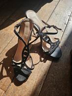 Escarpins, Ophalen of Verzenden, Zo goed als nieuw, Pumps