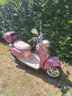 Symex scooter 50cc B klasse 4 takt met ABS en maar 2 000 KLM, Fietsen en Brommers, Brommers | Honda, Ophalen of Verzenden, Zo goed als nieuw