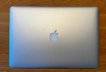 Apple MacBook Pro 15 inch 2014 met 16gb memory en 500gb SSD beschikbaar voor biedingen