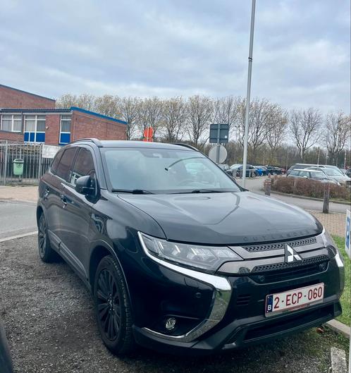 Mitsubishi Outlander, Auto's, Mitsubishi, Particulier, Outlander, USB, Benzine, 4 deurs, Automaat, Zwart, Leder, Ophalen