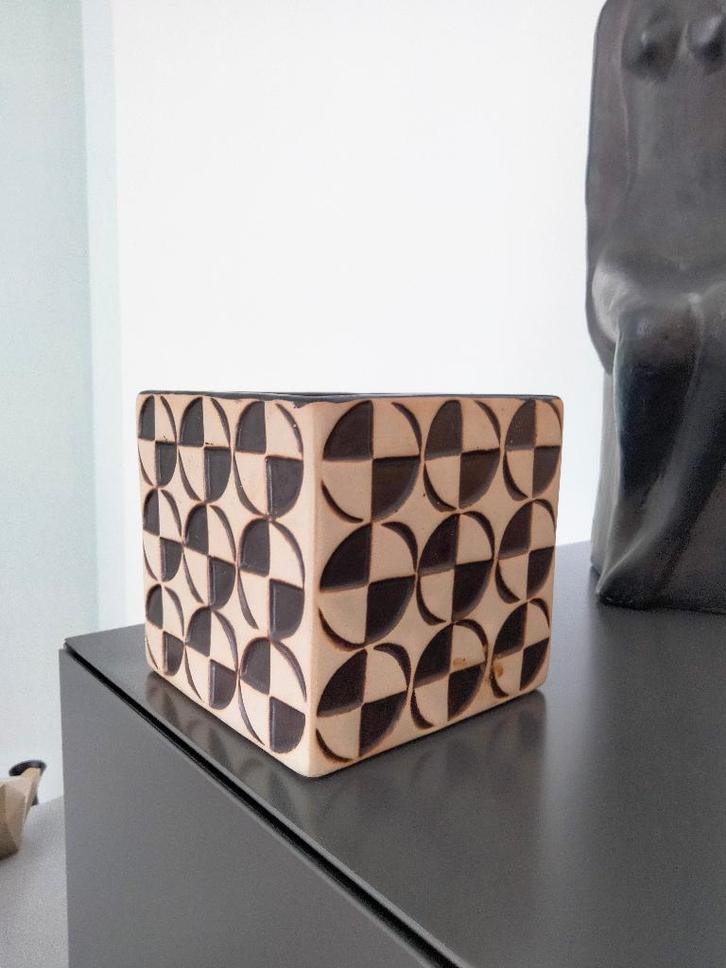 retro op art bloempotje, Tuin en Terras, Bloempotten, Gebruikt, Overige materialen, Binnen, Minder dan 40 cm, Ophalen of Verzenden