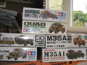 lot bouwdozen van legervrachtwagens op 1/35 beschikbaar voor biedingen