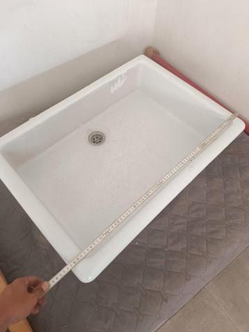 lavabo  beschikbaar voor biedingen