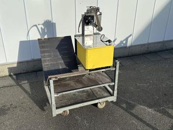 Bercomex CRM bindmachine op bindkar beschikbaar voor biedingen