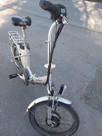 Vélo electrique pliable  a vérifier cablage  beschikbaar voor biedingen