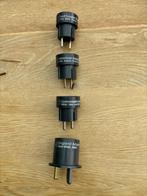 4 Samsonite Reisstekkers / Global Travel Adapters World/BE, Ophalen of Verzenden, Gebruikt