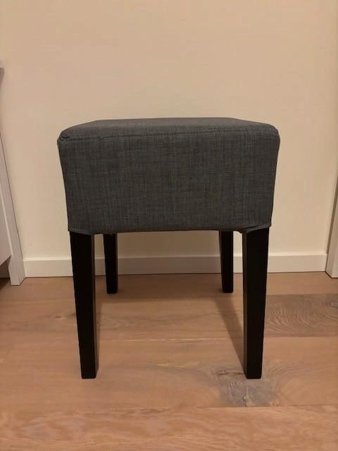 Gestoffeerde IKEA-kruk, Antiek en Kunst, Ophalen