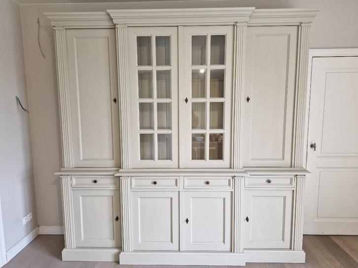 Grote vitrinekast/buffetkast, Huis en Inrichting, Kasten | Vitrinekasten, Gebruikt, 200 cm of meer, 200 cm of meer, 50 tot 75 cm