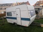 Kleine caravan lichtgewicht knaus max 750kg, Caravans en Kamperen, Particulier, Hobby, Vast bed