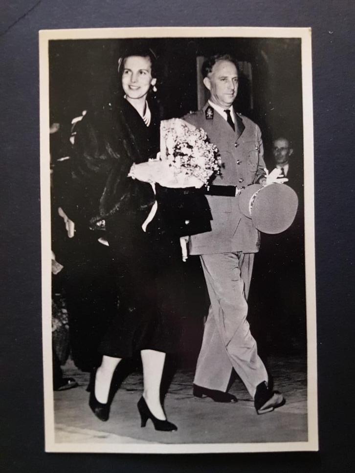Postkaart Koningshuis België Leopold III, Verzamelen, Koningshuis en Royalty, Gebruikt, Kaart, Foto of Prent, Ophalen of Verzenden