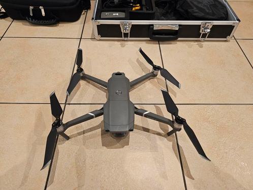 DJI Mavic Pro 2 met 3 extra batterijen, Hobby en Vrije tijd, Modelbouw | Radiografisch | Helikopters en Quadcopters, Zo goed als nieuw