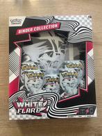 White flare binder collection, Ophalen of Verzenden, Zo goed als nieuw