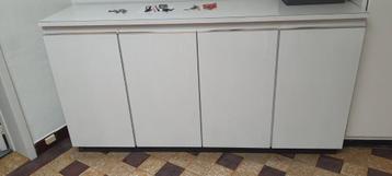 4 deurs keukenkast  beschikbaar voor biedingen