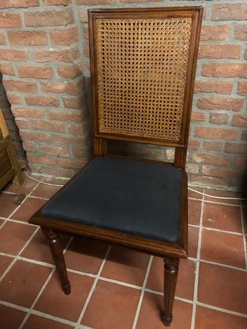 6x Eichholtz stoelen – dubbele rieten rug zwarte stoffen zit beschikbaar voor biedingen