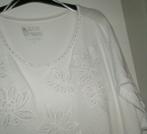 zeer mooi bloesje maat 52 nieuw, Kleding | Dames, Grote Maten, Ophalen of Verzenden, Nieuw, Wit, Shirt of Top