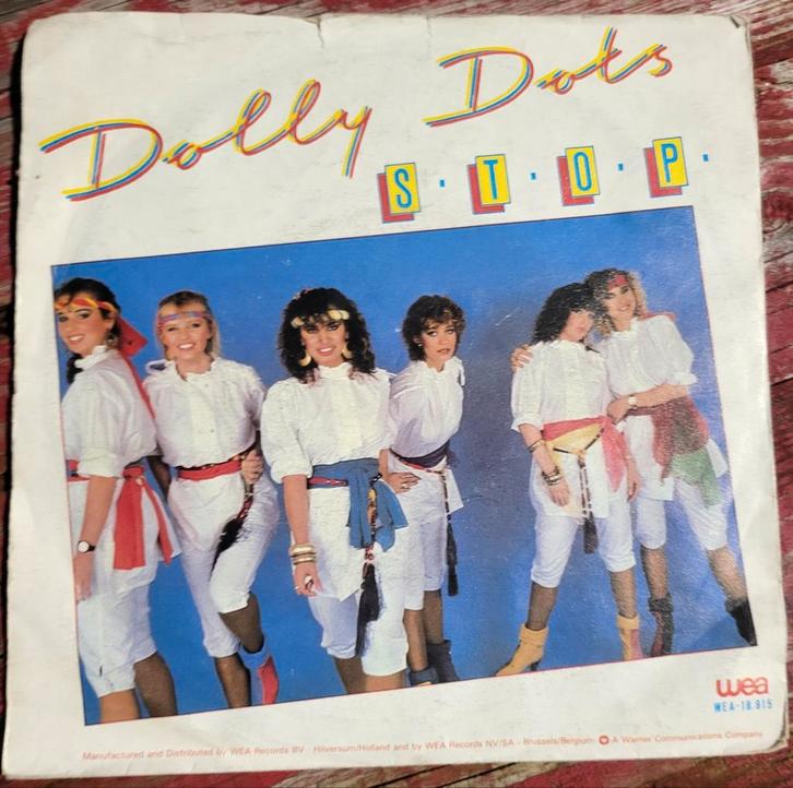 Dolly Dots S.T.O.P. 1981
Il s'agit d'un single en vinyle, CD & DVD, Vinyles Singles, Enlèvement ou Envoi
