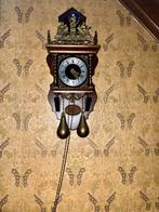Antieke kast, commode en klok, Ophalen