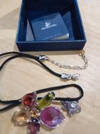 Collier Swarovski avec 2 fleurs que vous pouvez changer., Collections, Swarovski, Enlèvement ou Envoi, Comme neuf, Bijou ou Montre