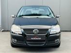 Vw Polo 9N TOUR 1.2i airco zetel verwarming proper staat, Auto's, Voorwielaandrijving, Stof, 1198 cc, Zwart
