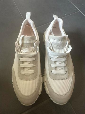 Nieuwe Hermes sneakers maat 43 beschikbaar voor biedingen