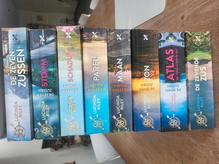 Lucinda Riley - De zeven zussen, Boeken, Literatuur, Gelezen, Ophalen of Verzenden