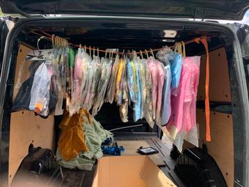 Hondenkleding nieuw beschikbaar voor biedingen