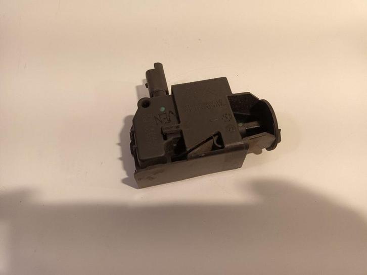 Tank klep Peugeot 308, Auto-onderdelen, Carrosserie, Deur, Peugeot, Gebruikt, Herkomst onderdeel bekend, 12 maanden garantie, Ophalen of Verzenden