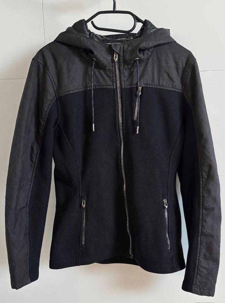 Wintersport fleece Spyder Arnour black, Kleding | Dames, Wintersportkleding, Zo goed als nieuw, Jack, Maat 38/40 (M), Ophalen of Verzenden