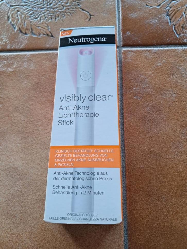 Bâton de luminothérapie anti-acné Neutrogena Visibly Clear, Electroménager, Équipement de Soins personnels, Neuf, Autres types