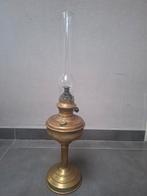 Antieke koperen olielamp, Enlèvement