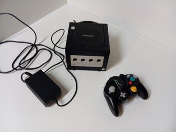 console Nintendo Gamecube avec manette et adaptateur
