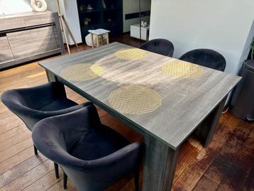 Table à manger extensible – effet bois gris, robuste et, Enlèvement, Utilisé