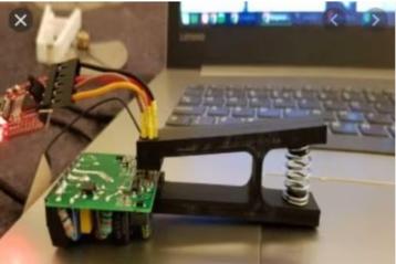 Flash hulpmiddelen voor Sonoff met pogo pins: no soldering beschikbaar voor biedingen