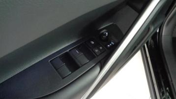 Toyota COROLLA CROSS HYBRIDE CROSS STYLE + EL KOFFER +COLD P beschikbaar voor biedingen