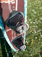 Wakeboard Liquid Force Rant 125 cm + binding, Watersport en Boten, Ophalen, Zo goed als nieuw