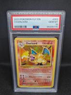 Charizard CLC EN PSA 10, Hobby en Vrije tijd, Ophalen of Verzenden, Zo goed als nieuw