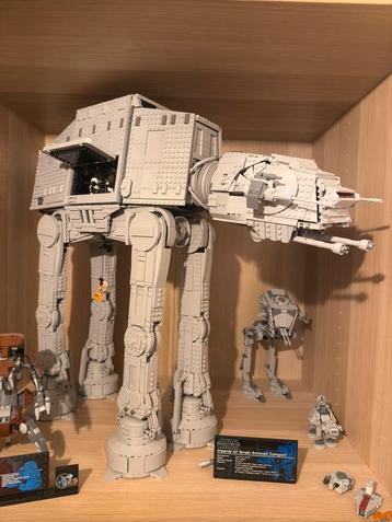 Lego AT AT ucs beschikbaar voor biedingen