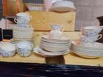 Villeroy Boch servies 70-stuks lot met stempel onderaan erin, Huis en Inrichting, Keuken | Servies, Gebruikt, Overige typen, Ophalen of Verzenden