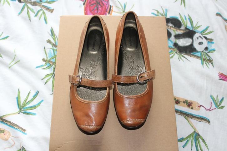 Hush Puppies ballerina's maat 39, Kleding | Dames, Schoenen, Zo goed als nieuw, Ballerina's, Bruin, Ophalen of Verzenden