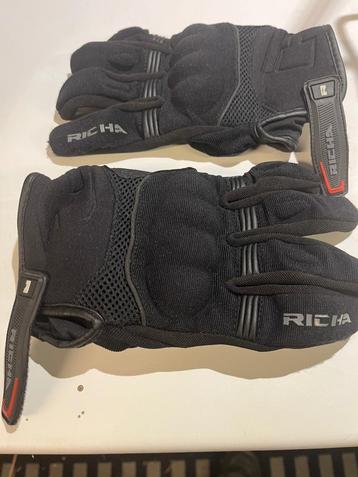 Handschoenen moto beschikbaar voor biedingen